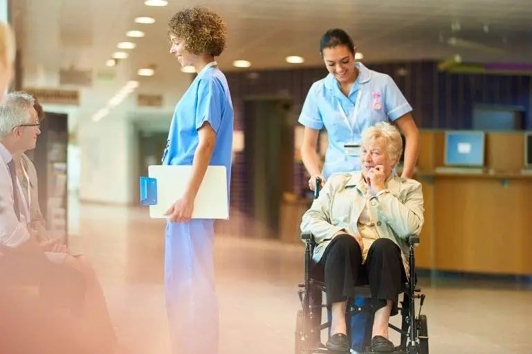 Wie bereite ich mich auf einen Krankenhausaufenthalt vor?